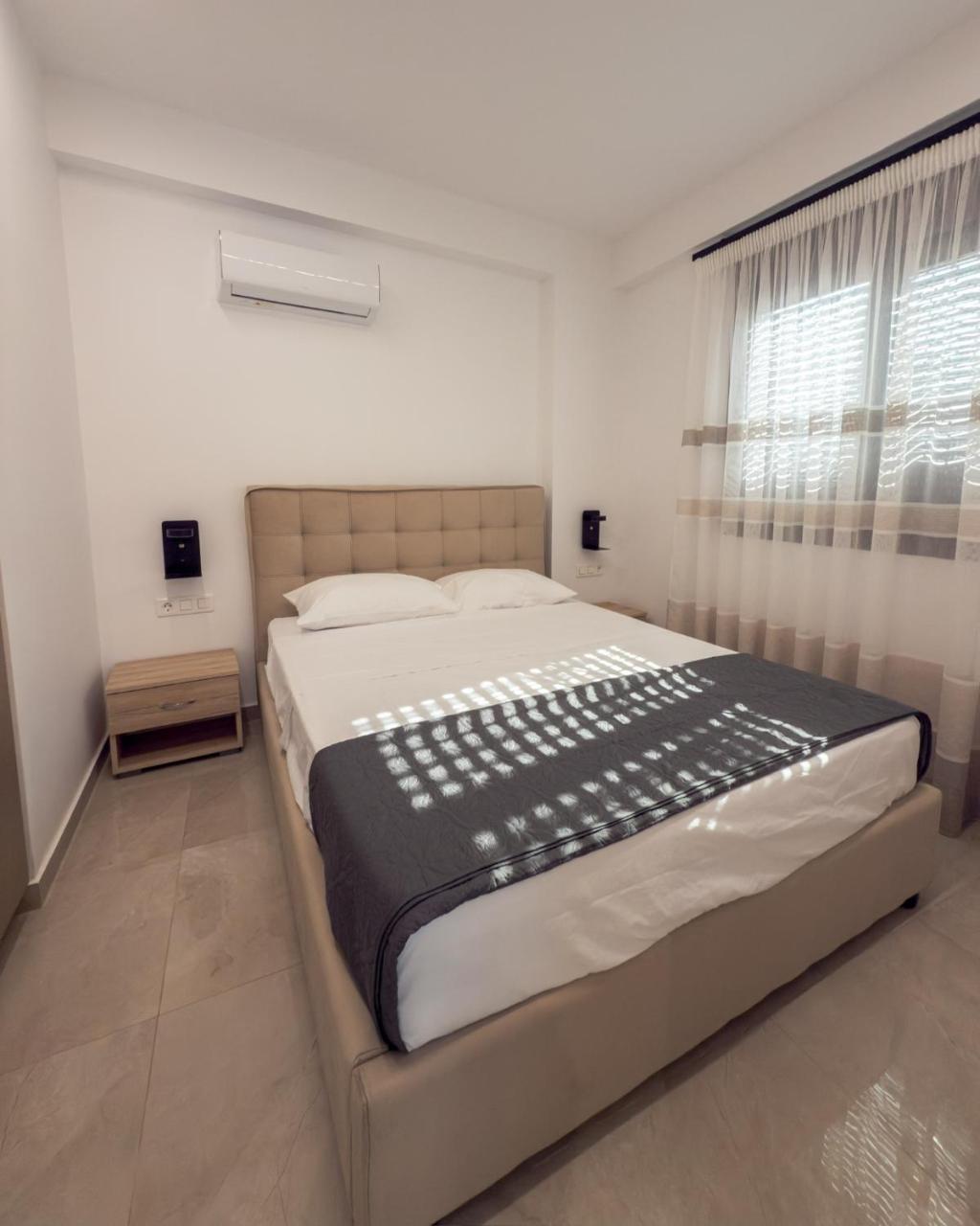 Davi Apartments - 6