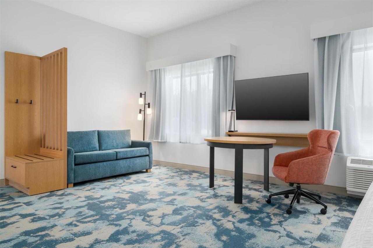 Hampton Inn & Suites by Hilton Alpena photo 4