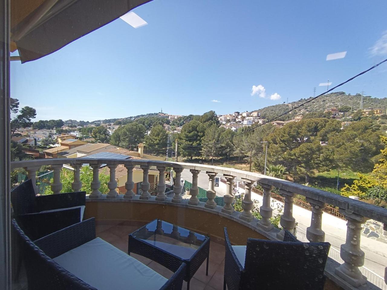 Family Suite with Terrace Garden - 2