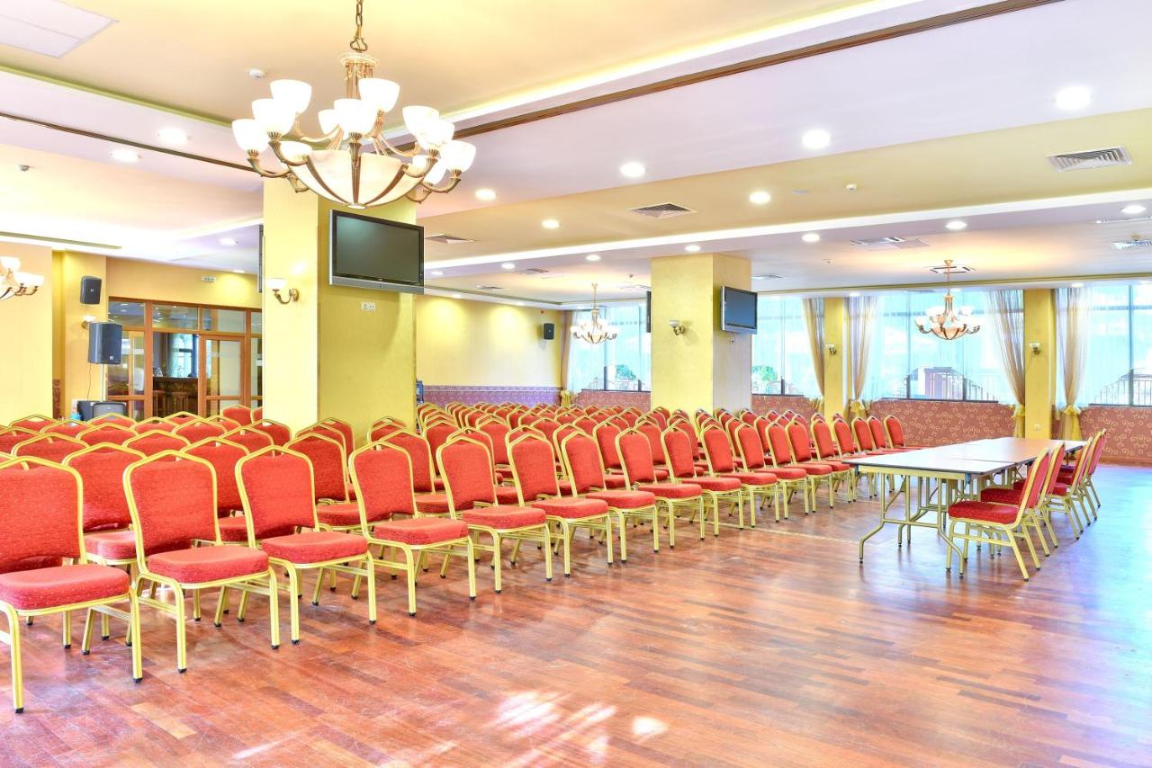 Estreya Residence Hotel photo 2