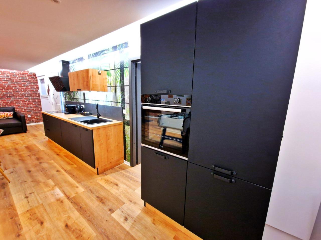 LOFT & SPA-6 Pers-Jacuzzi-Parking-Jardin-Clim-Colmar - 3