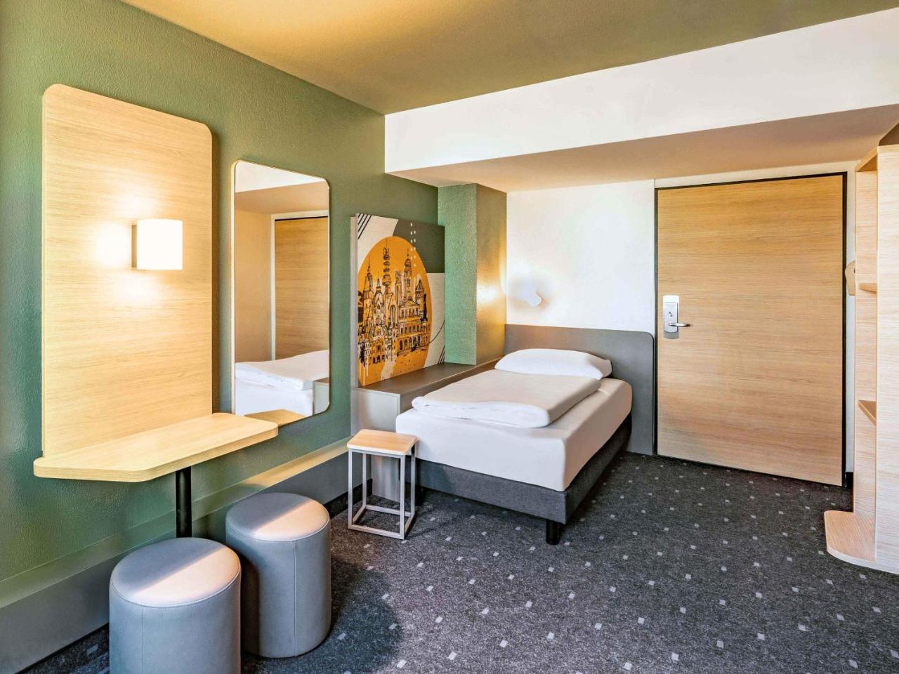 Foto - B&B HOTEL Hannover-Laatzen