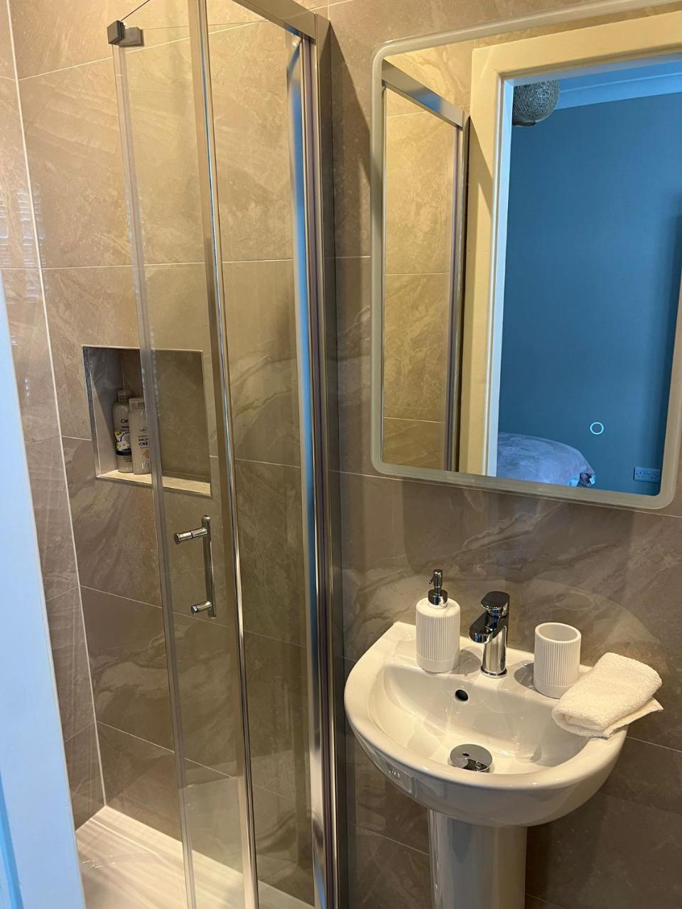 Harbour House B&B - 4