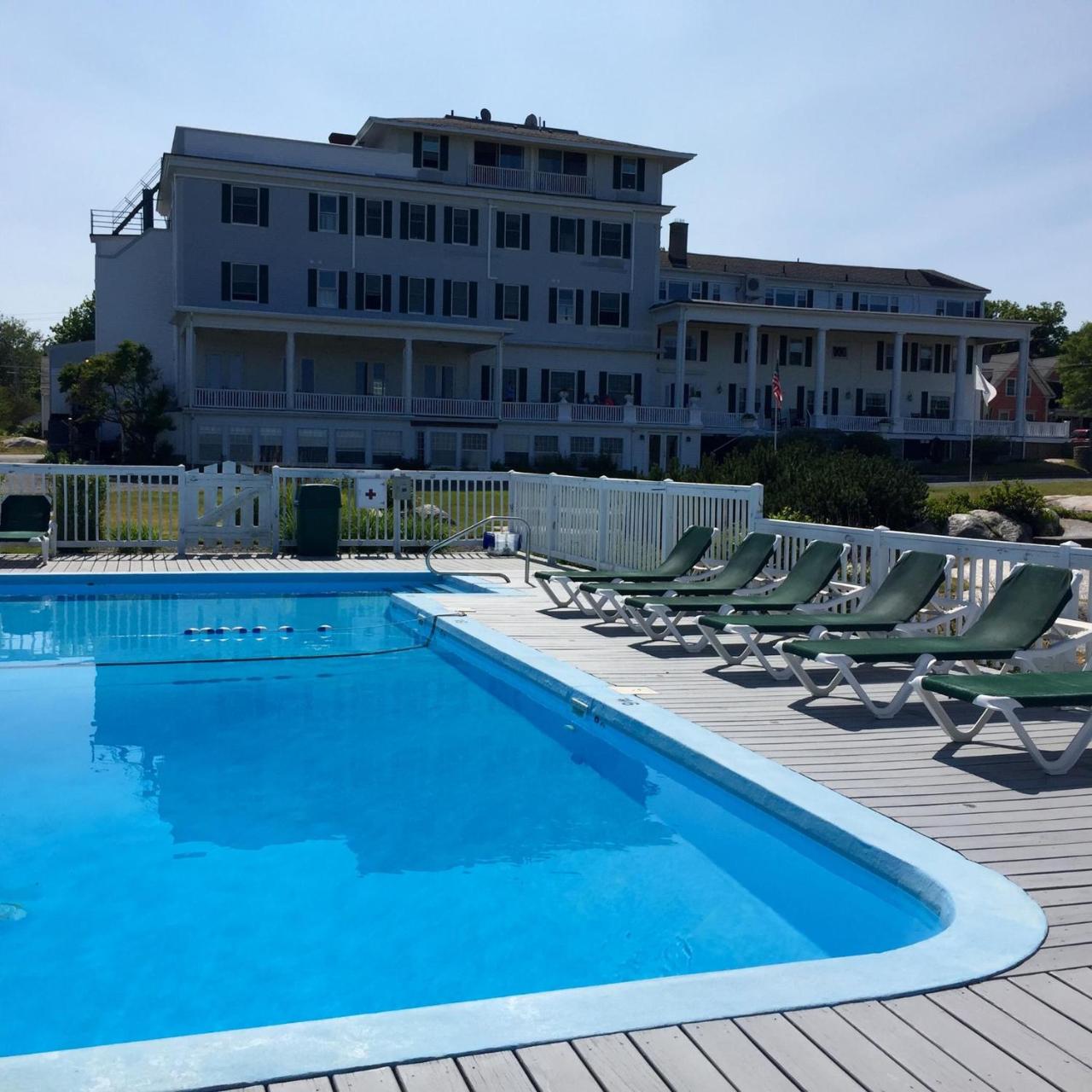 Emerson Inn By The Sea