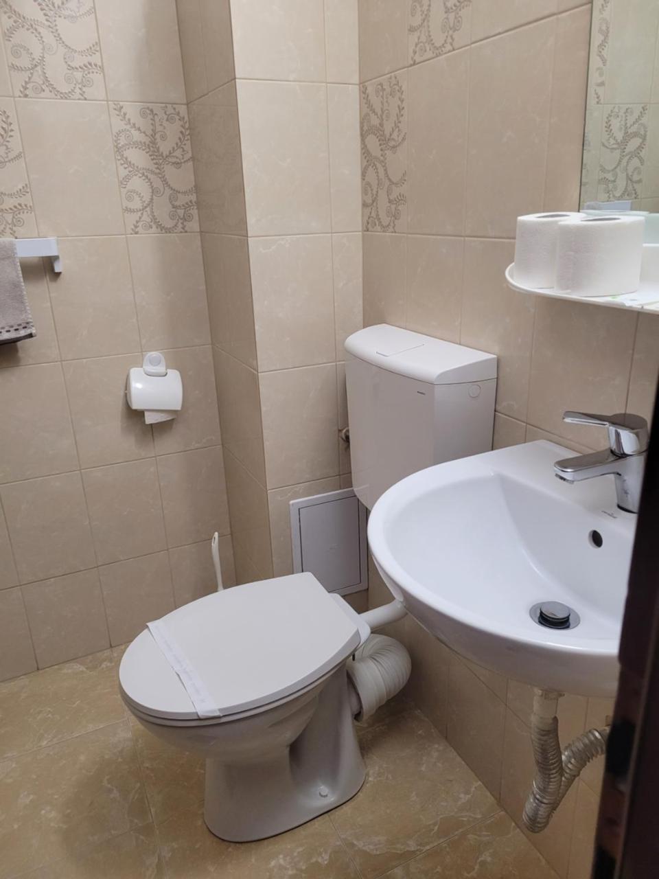 Hotel Dacor photo 4