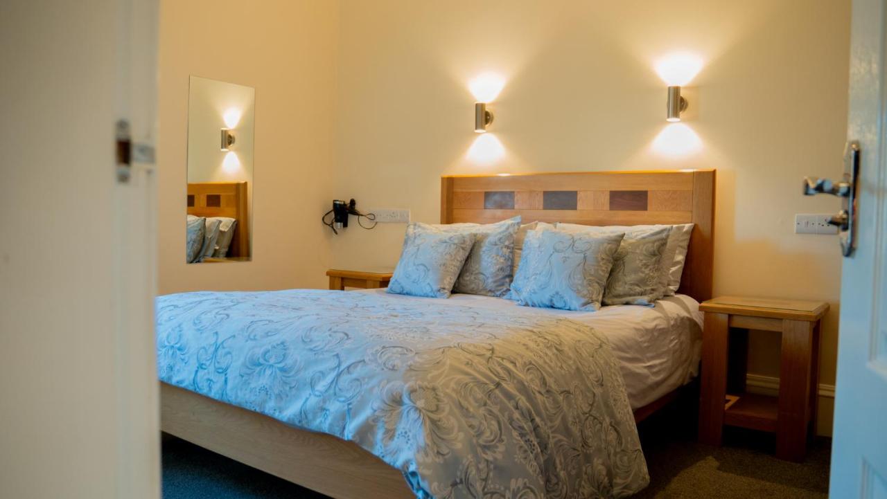 Braidmead House photo 2