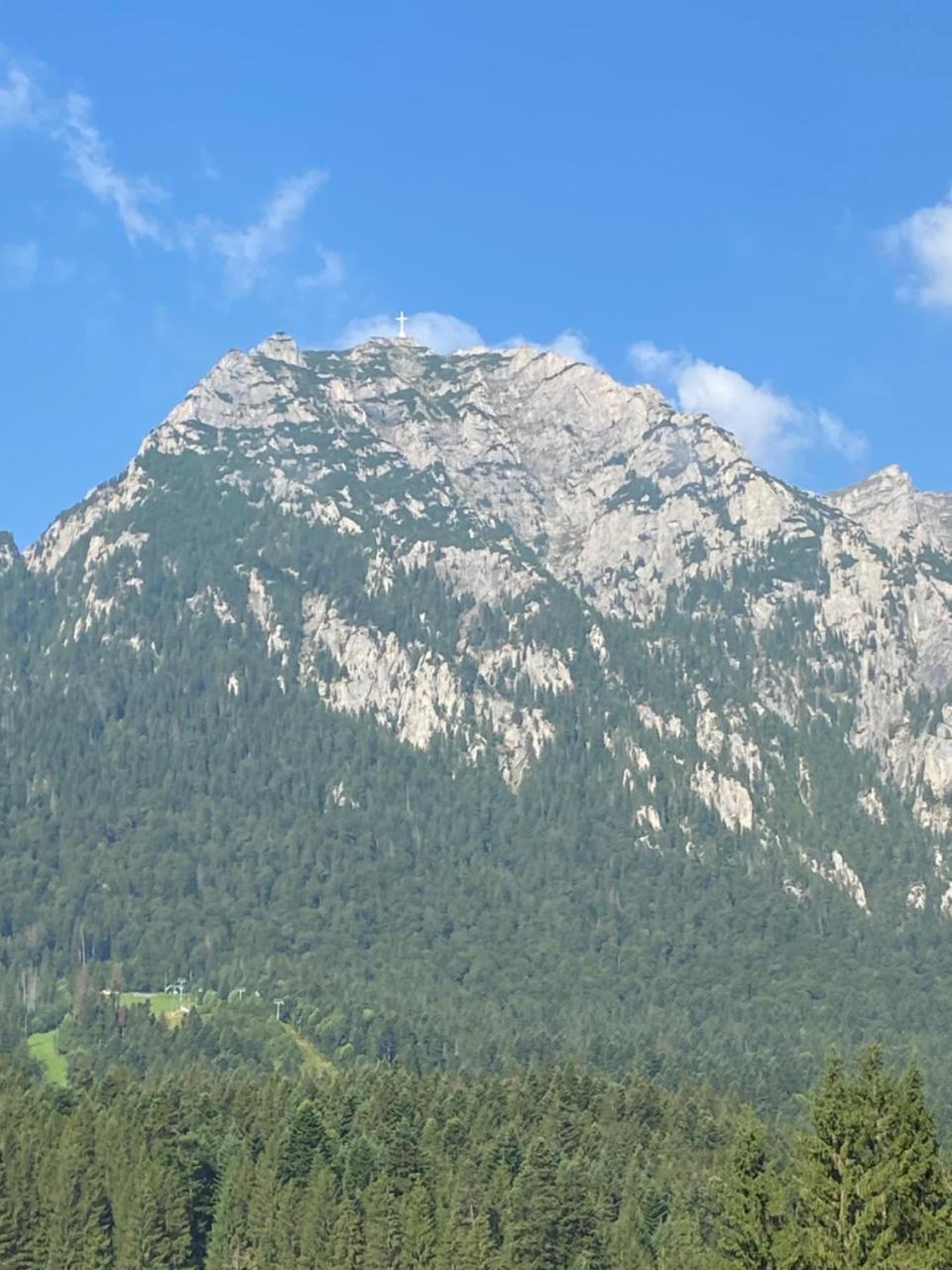 MAROVA LUXURY APARTAMENT Caraiman VIEW - 3