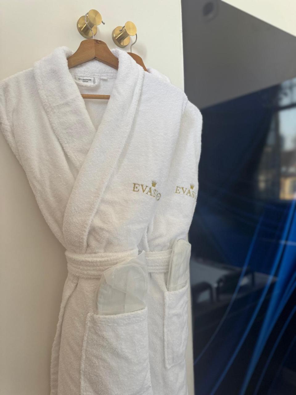 Suite EVASIO, au pied du château fort, parking privé - 6