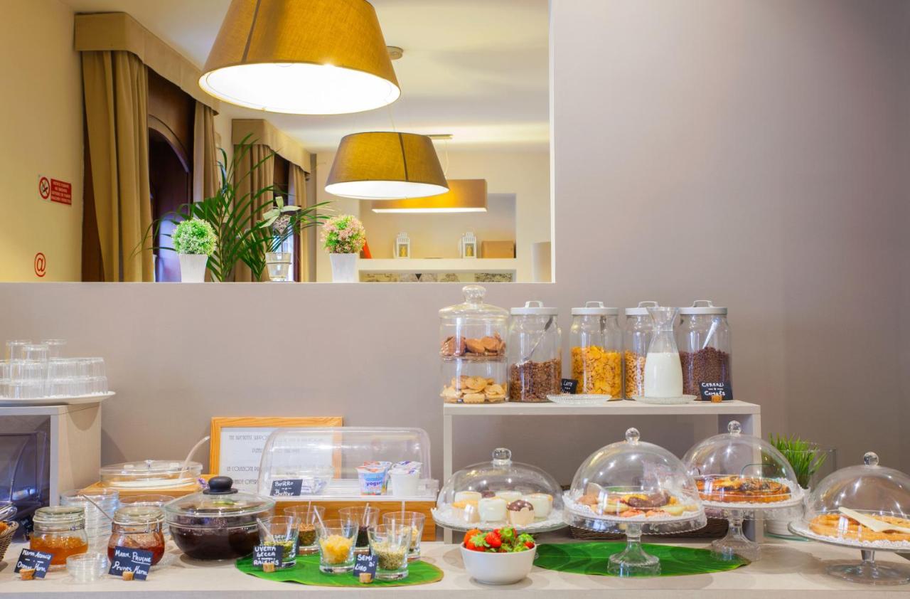Hotel Ares Milano photo 2