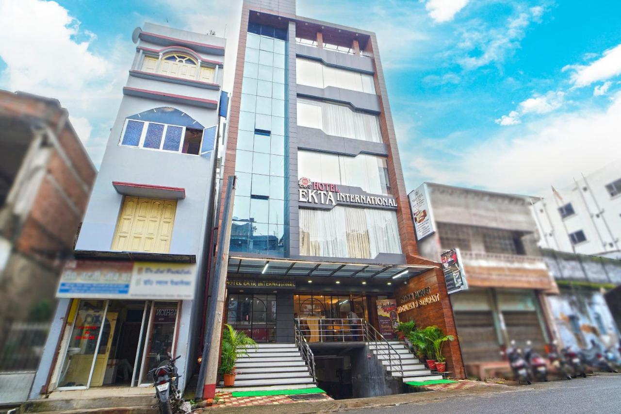 Hotel Ekta International !! 300 Mts From BABA BAIDYANATH DHAM TEMPLE !!