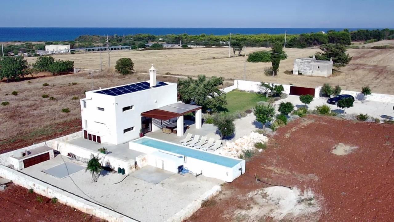 Aeneas Villa Pool & Jacuzzi al mare Torre Guaceto - 2