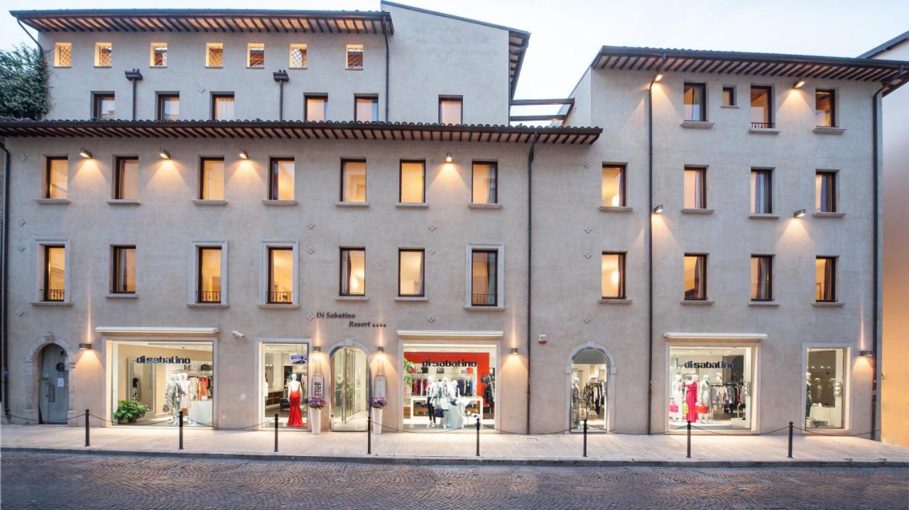 Di Sabatino Resort - Suite Apartments & SPA
