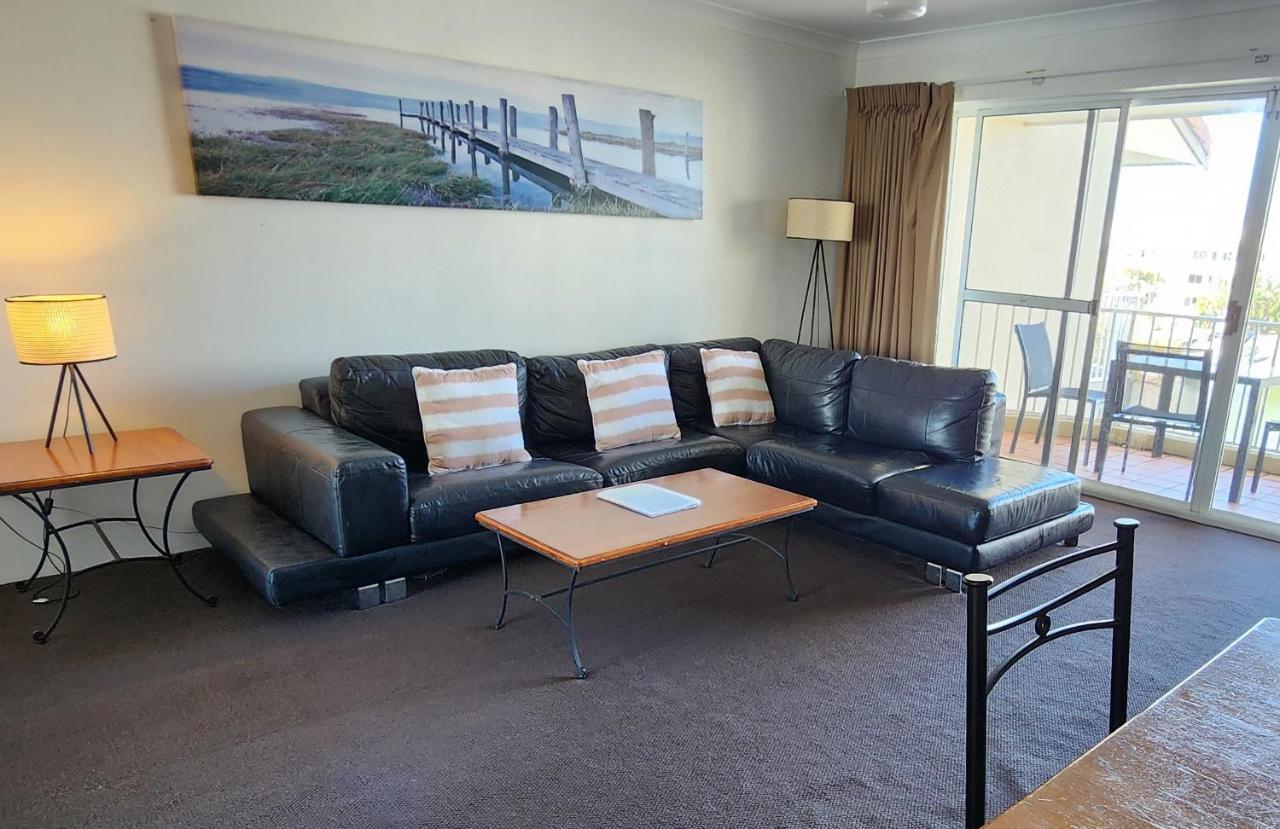 Bayview Waters Apartments photo 4