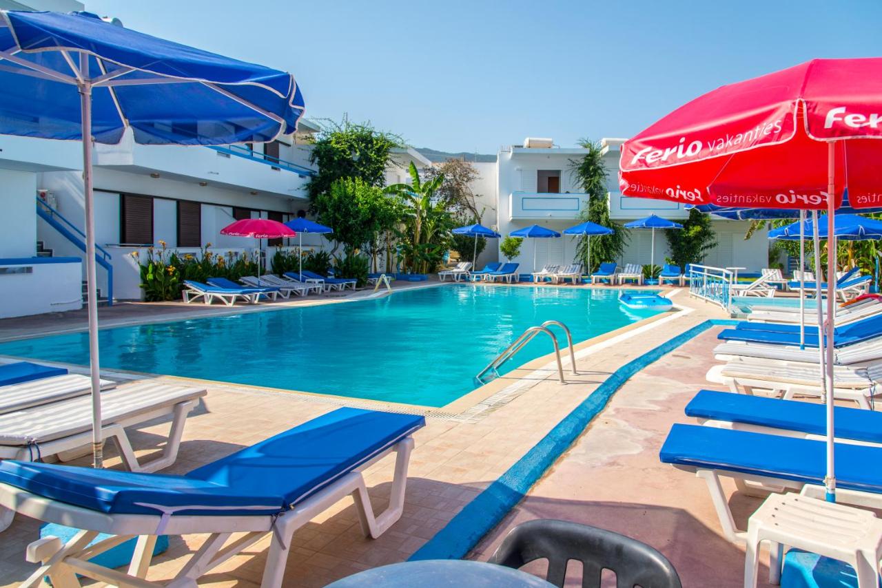 Yiannis Yard studios & apartments - 2