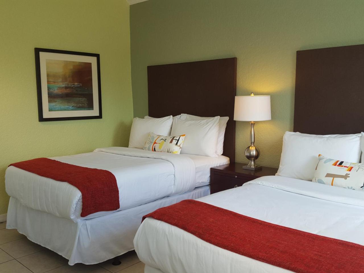 The Cabanas Guesthouse & Spa - Gay Resort catering to Gay Men photo 3