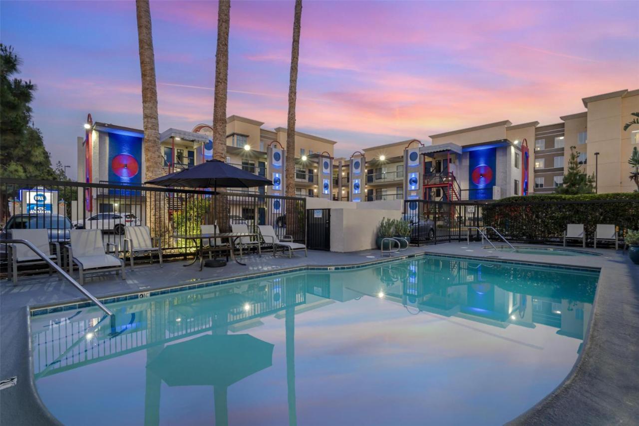 Best Western Courtesy Hotel – Anaheim Amusement Park