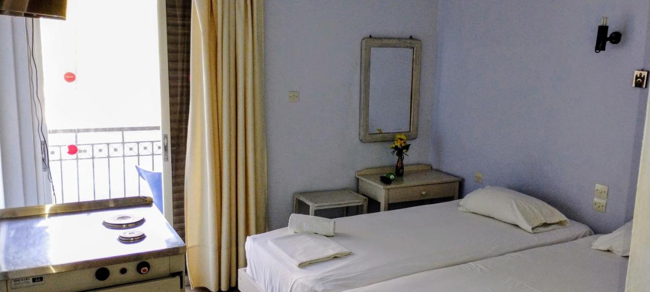 Hotel Galaxias