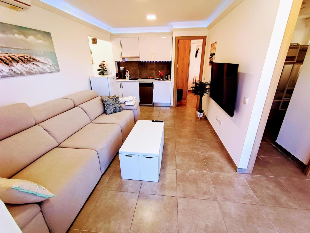 Family Suite with Terrace Garden - 4