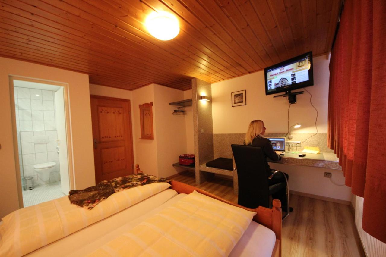 Hotel Krone Stühlingen - Das Tor zum Südschwarzwald photo 2
