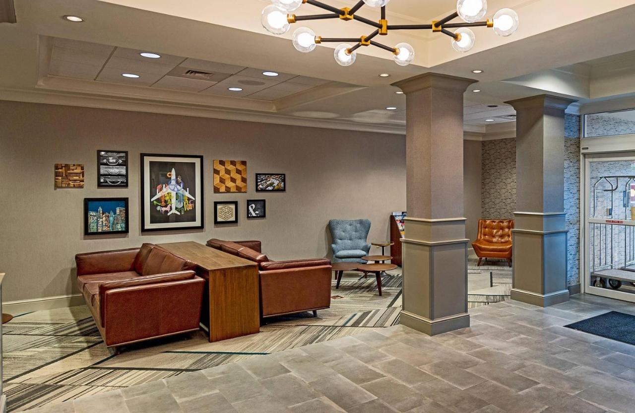 Photo - Radisson Hotel Fairview Heights - St Louis