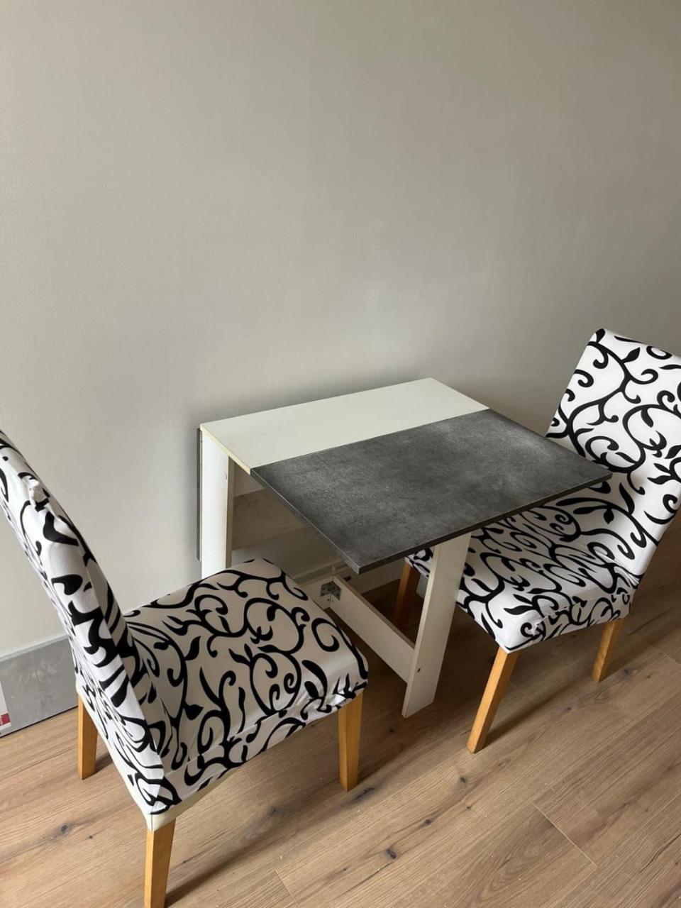 T2 Cosy, agréable fonctionnel et douillet, 1 lit 140 et un BZ , Wifi gratuit, boîte à clés, proche commerces et gare routière - 6