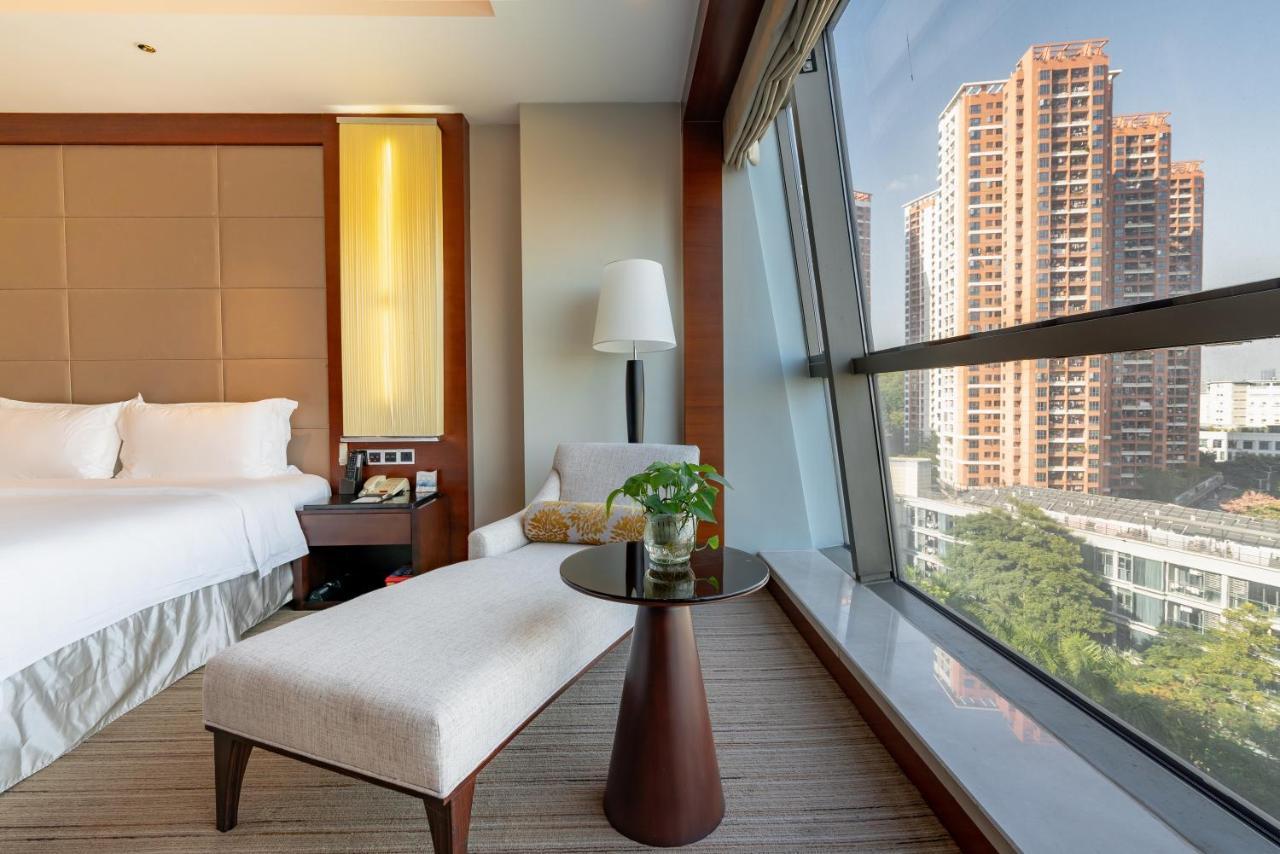 Grand Skylight International Hotel Shenzhen Guanlan, Near Metro Station, Huawei, Foxcnn, Shenzhen North Railway