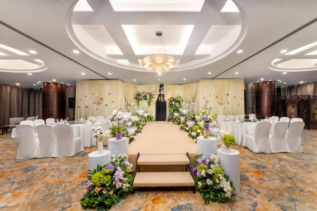 Grand Skylight International Hotel Shenzhen Guanlan, Near Metro Station, Huawei, Foxcnn, Shenzhen North Railway