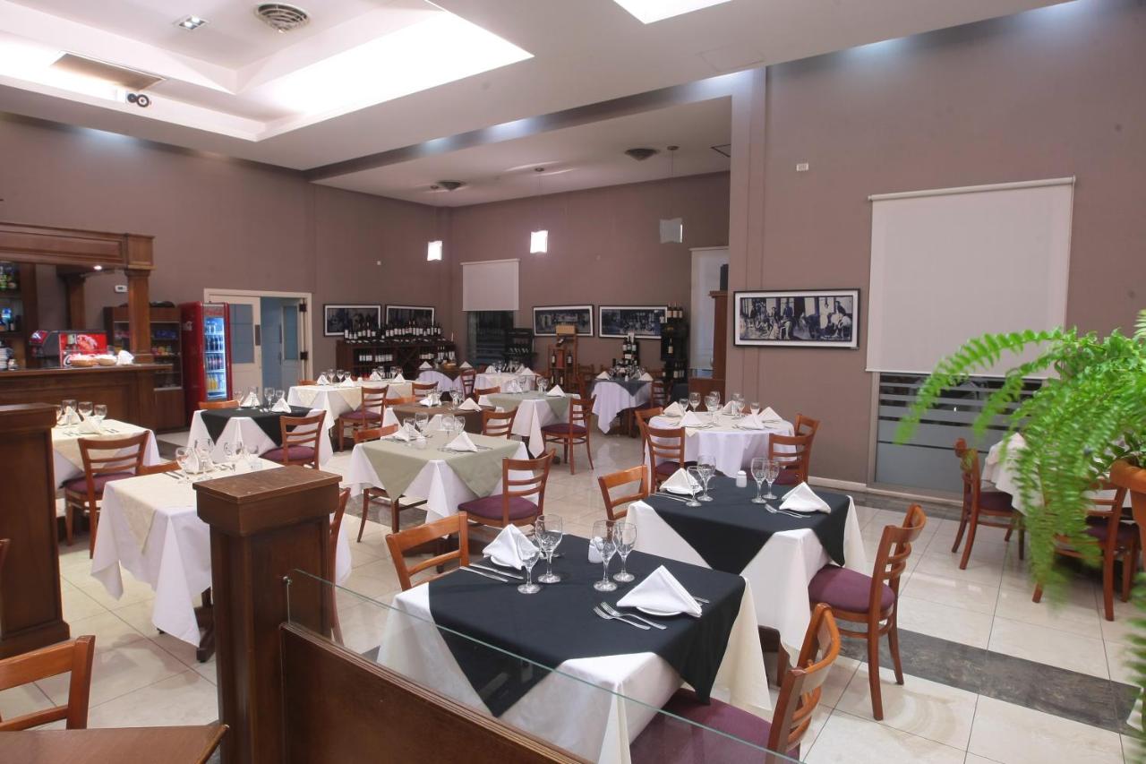 Howard Johnson Sierras Hotel y Casino Alta Gracia photo 4