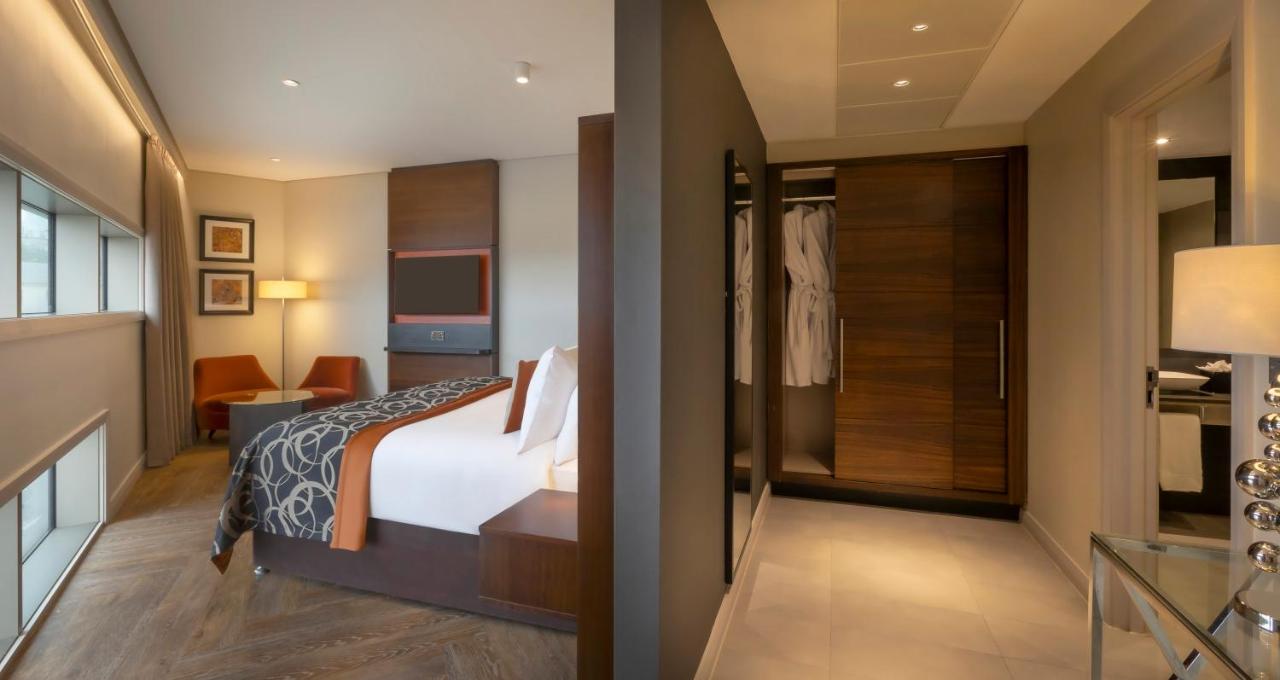 Clayton Hotel Birmingham - 3
