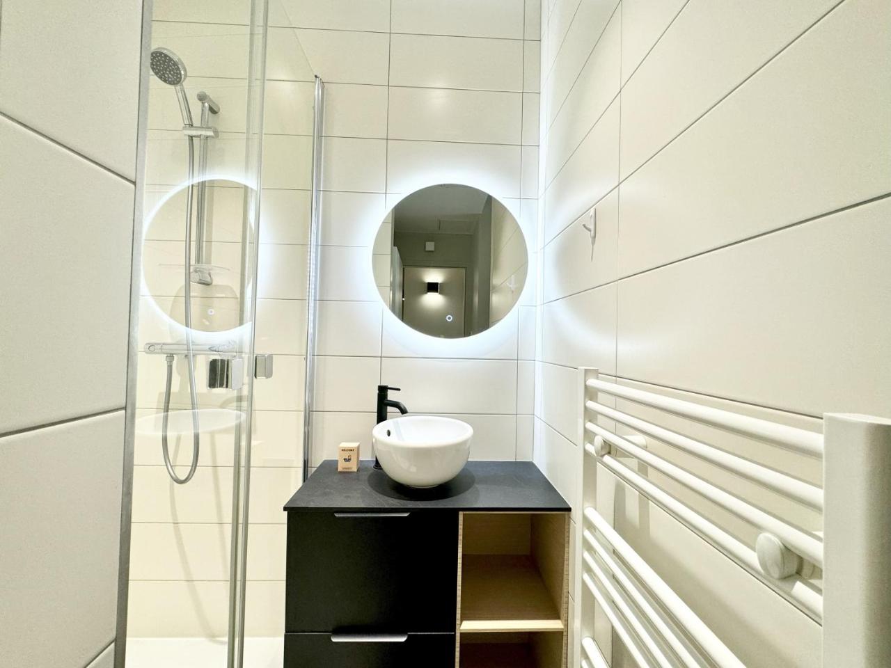 PARISIAN HOME l MARAIS photo 3