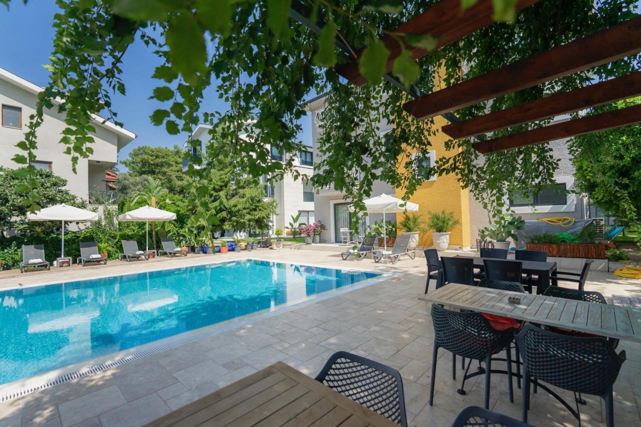 WEST HOUSE EXCLUSIVE HOTEL photo 2