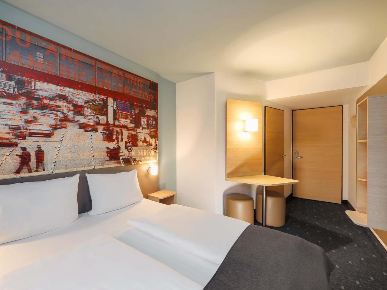 B&B Hotel Berlin-Dreilinden photo 2