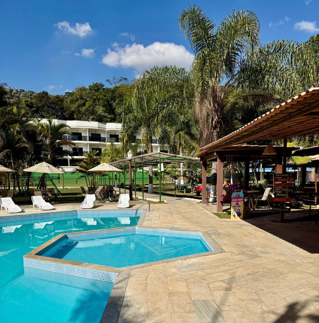 Hotel Green Hill