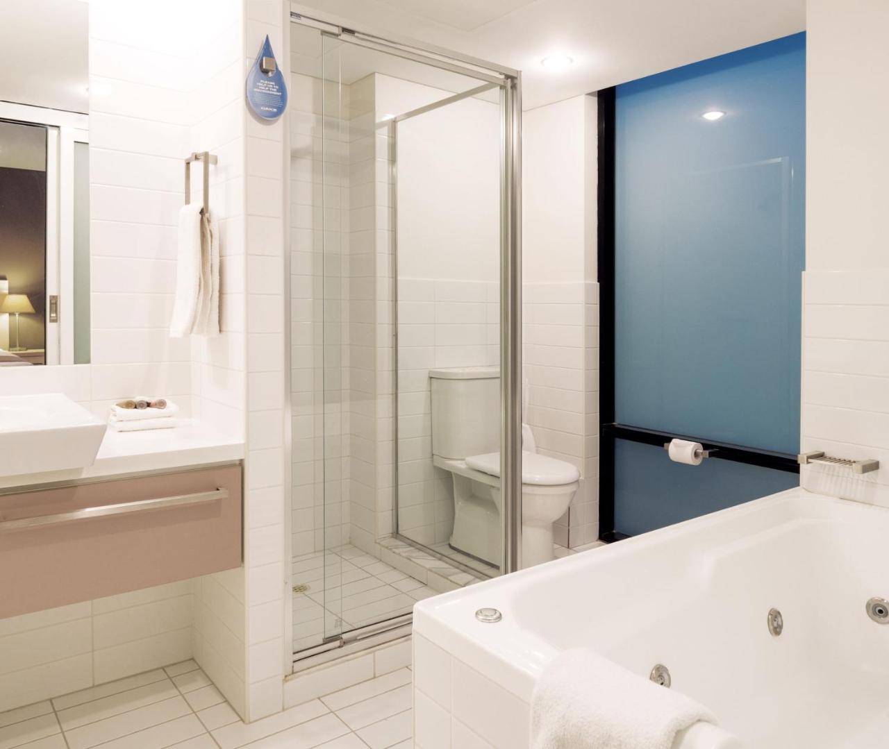 Oaks Adelaide Horizons Suites photo 4