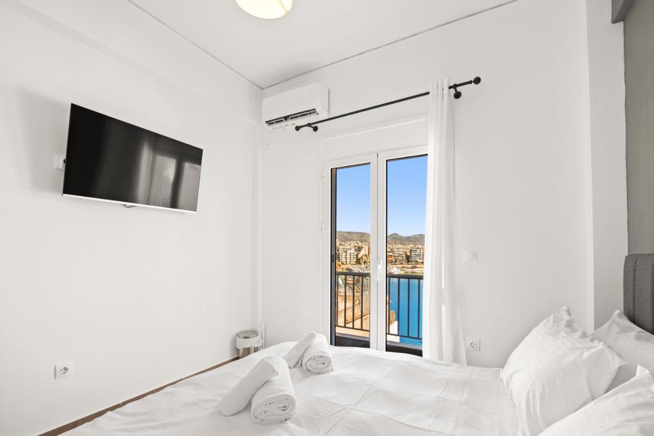 Luxury 2BR Penthouse Marina & Sea Views - 2