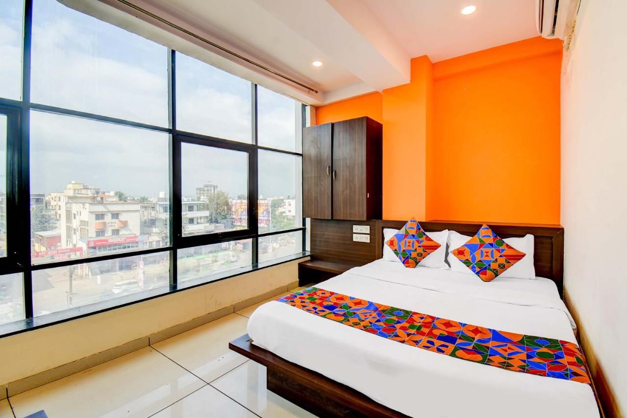 Photo - FabHotel Samudra Executive - Nr Solapur Highway
