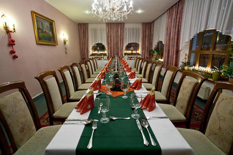 Hotel & Restaurant Kleinolbersdorf photo 4