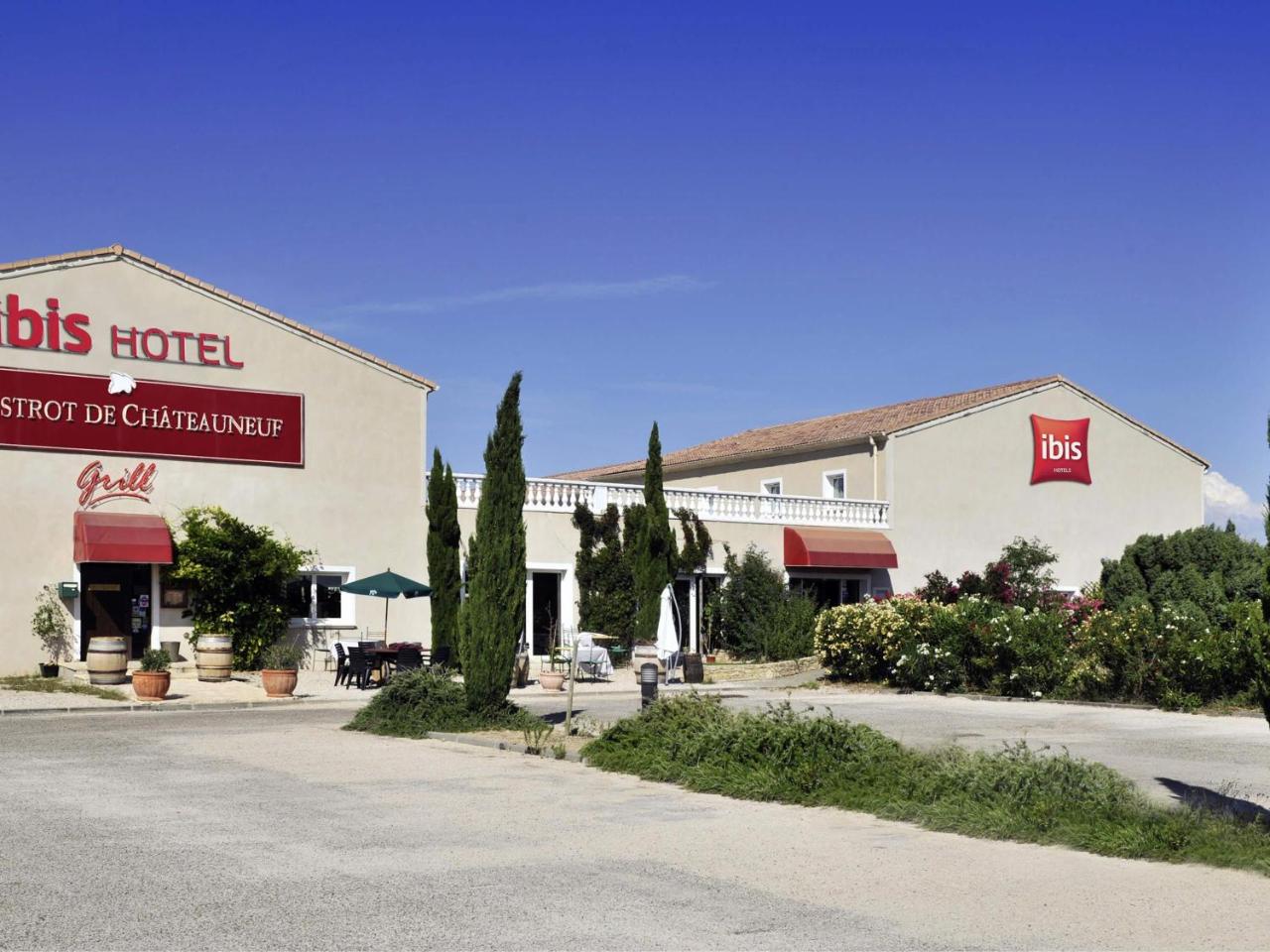 ibis Orange Sud photo 2