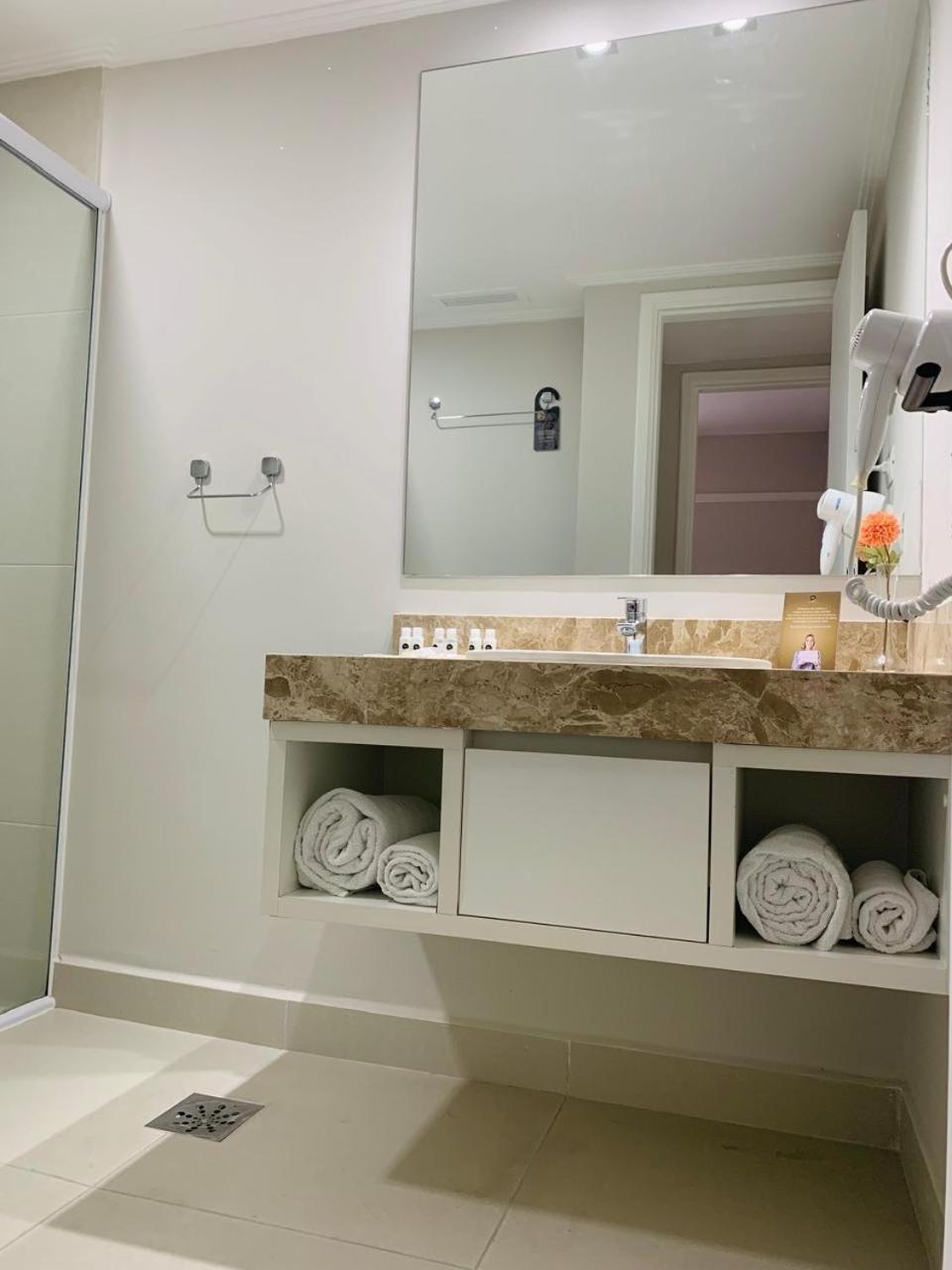 Ninety Hotel photo 2
