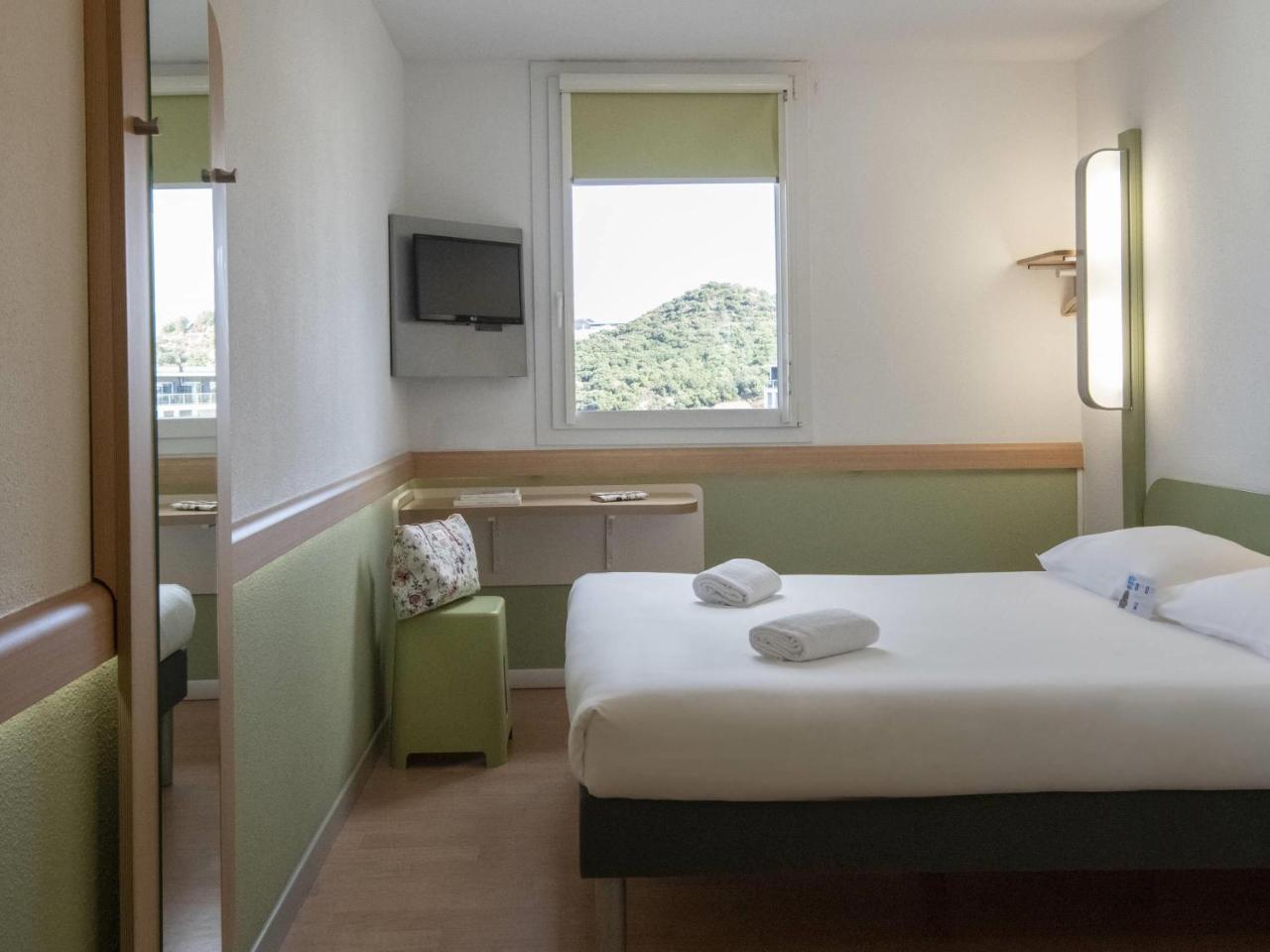 ibis budget Ajaccio photo 3