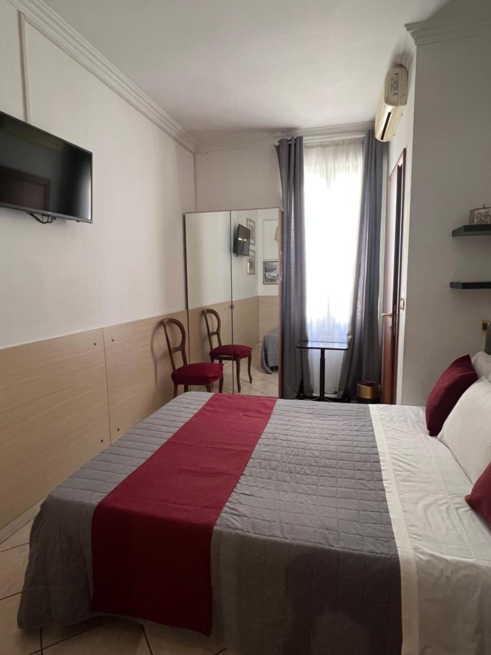 Photo - Città Eterna Guest House