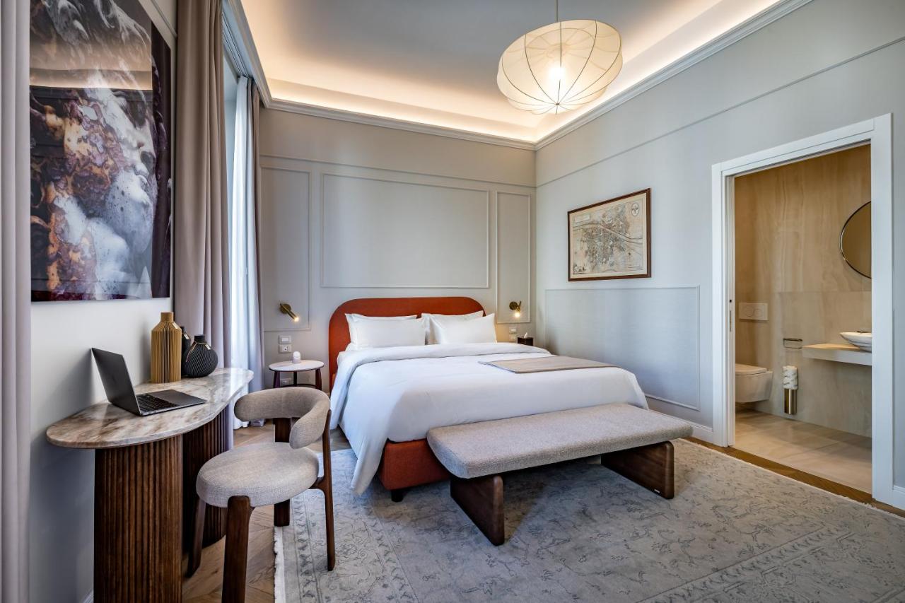 Dimora Collection - Le Logge - Historic Boutique Luxury Suites - 3
