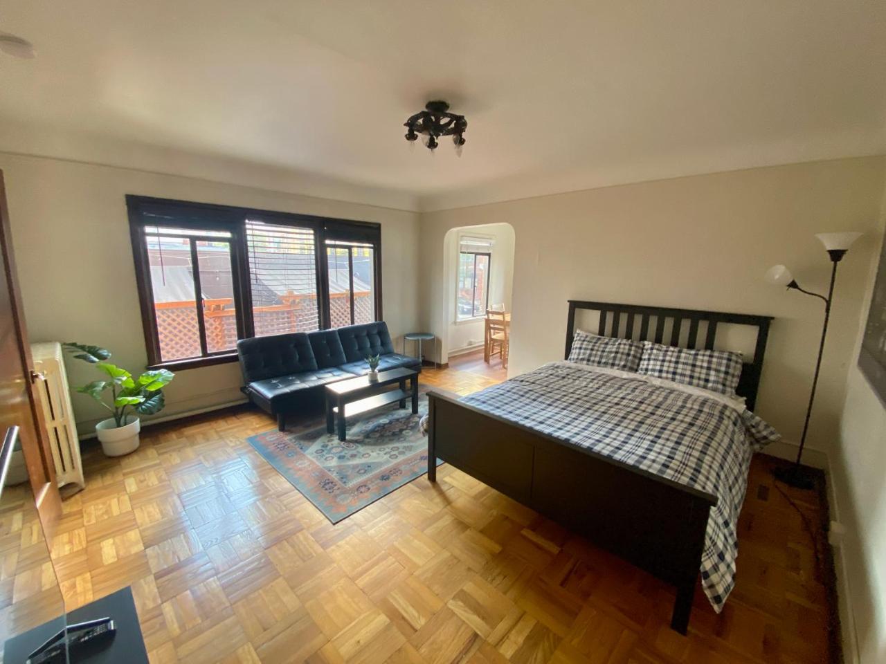 Furnished Apartments - Climate Pledge Arena Next Door