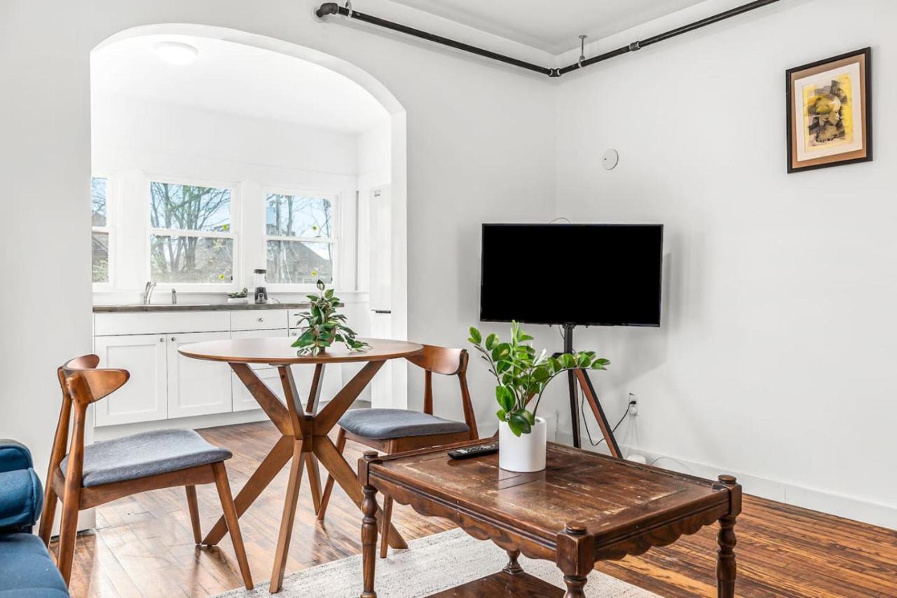 Luxury Holbrook Apartment - 2