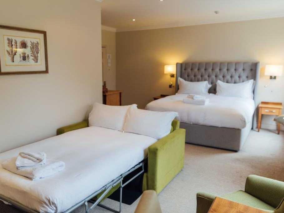 The Woburn - 5