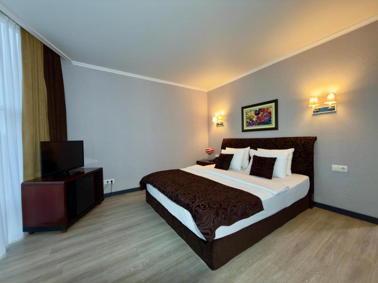 Aria Hotel Chisinau photo 4