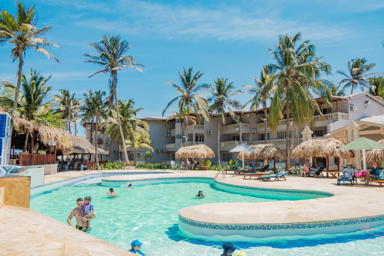 Hotel Playa Palmeras Cartagena - Vía al Mar