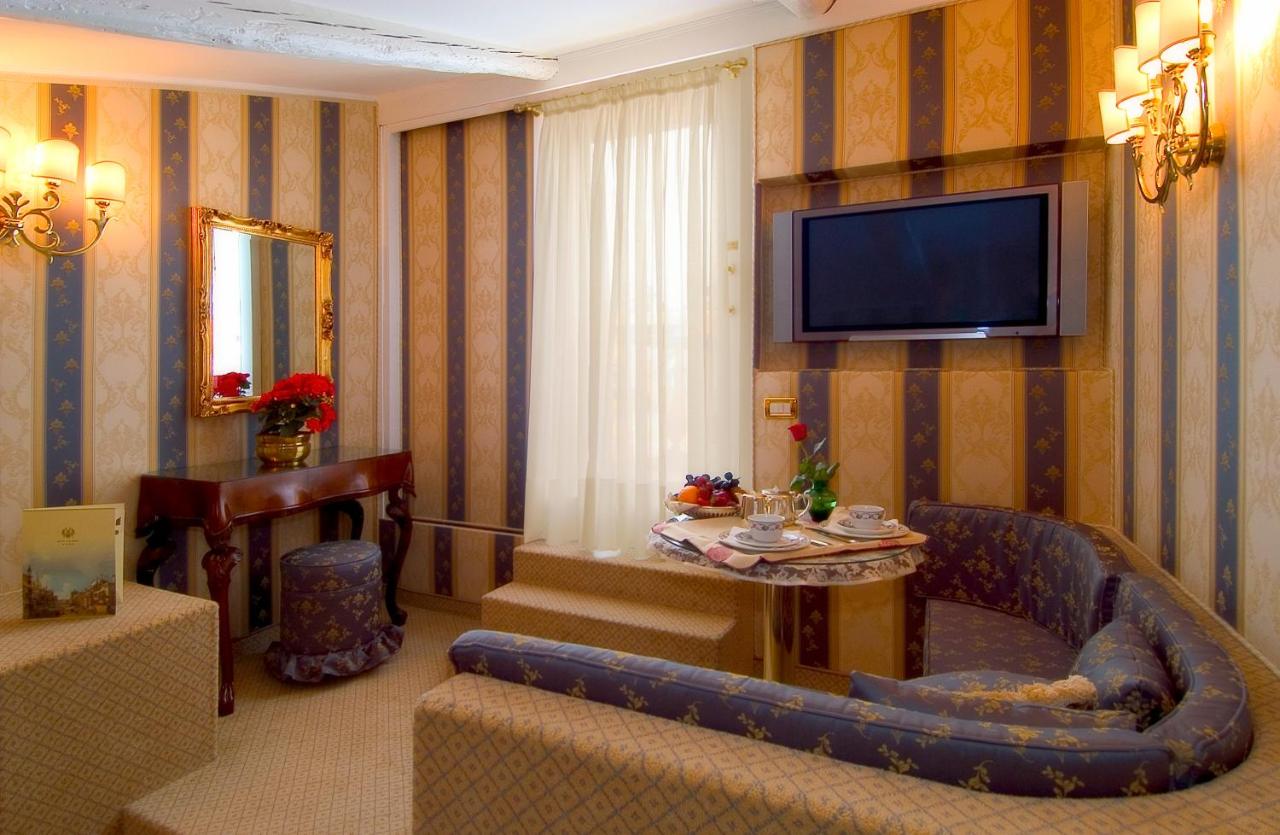 Hotel Concordia photo 2