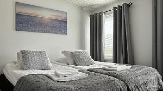 Arctic River Resort - 2