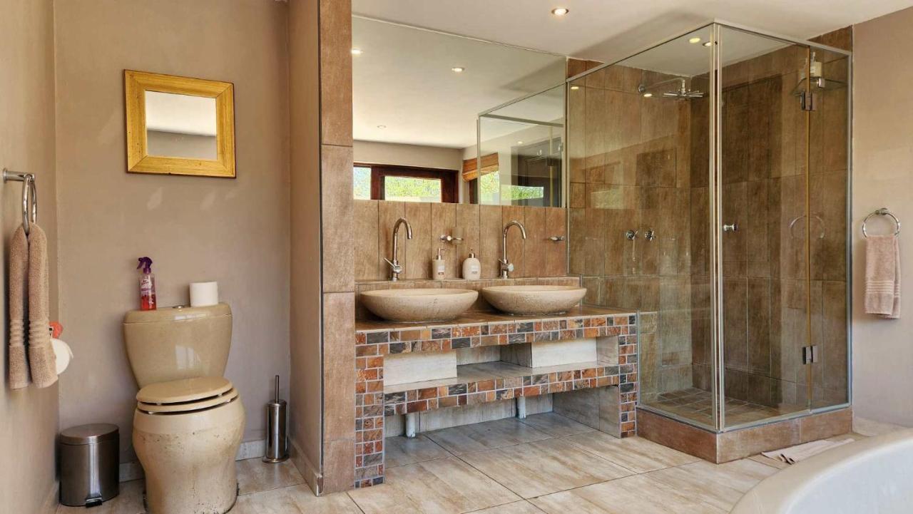 Morokolo Safari Lodge Self-catering photo 2